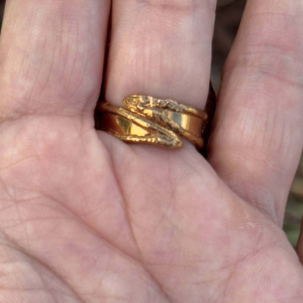 Vintage Gold Tone Oval Pyrite Ring Adjustable Band - Picture 4 of 4
